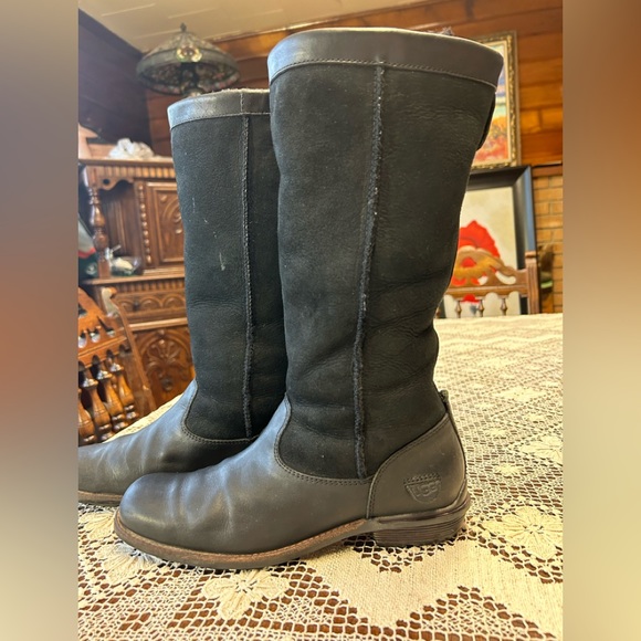 Ugg boots - Picture 9 of 15